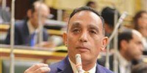 في
      طلب
      إحاطة
      عاجل..
      فريدي
      البياضي
      يهاجم
      قرار
      رسوب
      الطلاب
      في
      التربية
      الدينية:
      هل
      تُبنى
      الأخلاق
      بالتهديد
      بالرسوب؟