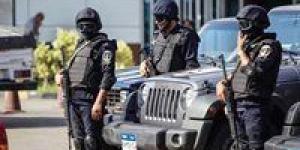 لهو
      أطفال
      يتحول
      إلى
      معركة
      شوارع..
      ضبط
      سيدتين
      تعدتا
      على
      نجار
      بأسلحة
      بيضاء
      بالبحيرة