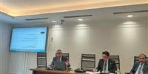 الدعم
      النقدي
      تحت
      قبة
      البرلمان..
      انقسام
      نيابي
      بين
      التطوير
      والرفض
      وتحذيرات
      من
      تأثيره
      على
      ملايين
      المواطنين
