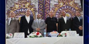 حماة
      الوطن
      بالمنيا
      ينظم
      المؤتمر
      الجماهيري
      الأول
      للتوعية
      بمنظومة
      التأمين
      الصحي
      الشامل..
      ومحافظ
      المنيا
      يدعو
      لتكاتف
      الجهود
      لنشر
      الوعي
      والتسجيل