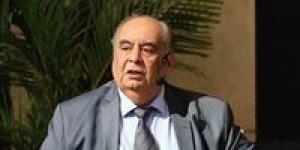 يوسف زيدان ينكر محاولة أبرهة الحبشي هدم الكعبة.. وأمير سعودي يرد