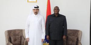 وزير الخارجية في غامبيا يجتمع مع سفير قطر