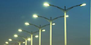 طرح مناقصة لإحلال كشافات «LED»