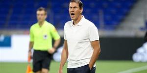 مدرب بلجيكا يهاجم الفيفا بسبب مجاملة مهاجم أمريكا في كأس العالم