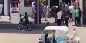 خلاف
      على
      ملكية
      محطة
      وقود
      يشعل
      مشاجرة
      بالدقهلية
      والأمن
      يكشف
      التفاصيل
