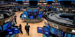 تباين أداء الأسهم الأمريكية وسط ترقب نتائج شركات التكنولوجيا