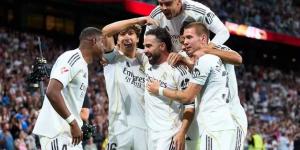 ريال
      مدريد
      يحقق
      إيرادات
      قياسية
      بلغت
      1.22
      مليار
      يورو