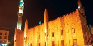 موعد
      أذان
      العشاء
      اليوم
      الإثنين
      3
      -
      8
      -
      2026
      في
      القاهرة
      والمحافظات