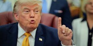 ترامب: الحصار البحري على إيران لا يزال مطبقا بالكامل