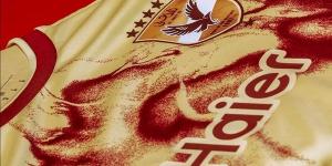 الأهلي يعلن عن قميصه الثالث للموسم الجديد