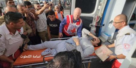 أحدهم مبتور القدم.. الاحتلال يفرج عن 10 أسرى من قطاع غزة