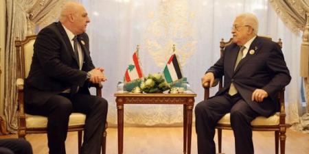 تفاصيل لقاء الرئيس عباس مع نظيره اللبناني