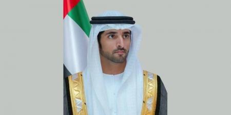 حمدان بن محمد يطلق أول تصنيف عالمي لتعزيز الشفافية في البحث بين الإنسان والآلة