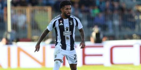 دوغلاس لويز يتقاضى 700 ألف يورو عن كل مباراة يلعبها مع يوفنتوس