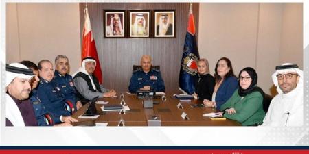 رئيس
      الشرطة
      يبحث
      مع
      وكيل
      وزارة
      الصحة
      التعاون
      والتنسيق
      المشترك
      وتعزيز
      جاهزية
      الاستجابة
      لحالات
      الطوارئ