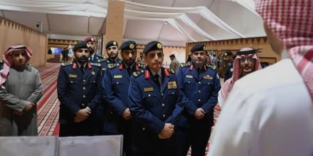 قائد
      القوات
      الخاصة
      للأمن
      والحماية
      يزور
      مهرجان
      الملك
      عبدالعزيز
      للإبل