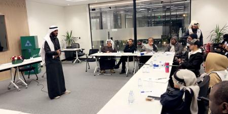 مكتب
      المعذر
      يقيم
      ورشة
      تهيئة
      الطرق
      ووسائل
      النقل
      لذوي
      الإعاقة