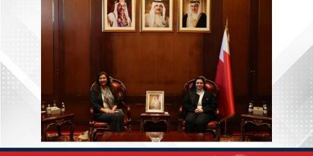 المدير
      التنفيذي
      لمركز
      الملك
      حمد
      للتعايش
      والتسامح
      تستقبل
      سفيرة
      جمهورية
      مصر
      العربية
      لدى
      مملكة
      البحرين