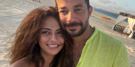 سقطت
      سنة
      عشانه..
      داليا
      مصطفى
      تكشف
      عن
      قصة
      حبها
      مع
      شريف
      سلامة
      في
      لقاء
      سابق