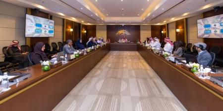 برئاسة
      الأمير
      عبد
      العزيز
      بن
      طلال..
      مجلس
      إدارة
      أجفند
      يقر
      تمويل
      19
      مشروعًا
      تنمويًا
      في
      مجالات
      التنمية
      المستدامة