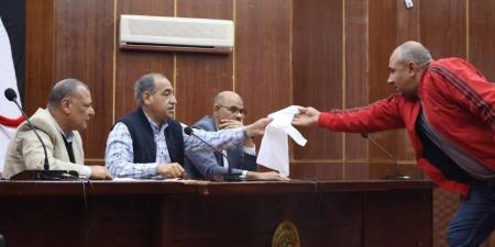 البحر الأحمر: اجتماع موسع لمناقشة آليات تنفيذ قرار حظر استخدام الأكياس البلاستيكية