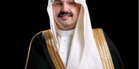 سمو أمير منطقة عسير يزور قرية آل الداحس