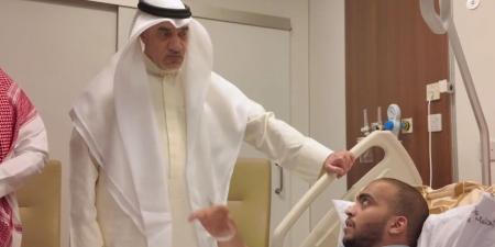 اليوسف زار مصابي وزارة الداخلية الذين أُصيبوا جراء العدوان الإيراني الآثم أثناء تأديتهم واجبهم الوطني في مواقعهم