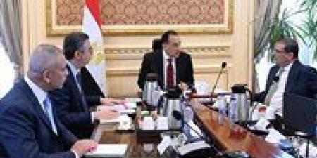 رئيس الوزراء يزف بشري سارة: توافر السلع الاستراتيجية في الأسواق