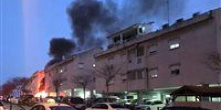 إسرائيل.. قتيلان وحرائق واسعة جراء هجوم صاروخي إيراني على حيفا