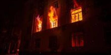 حريق
      أعلى
      سطح
      منزل
      بأوسيم..
      والنيابة
      تنتدب
      المعمل
      الجنائي
      لكشف
      الأسباب