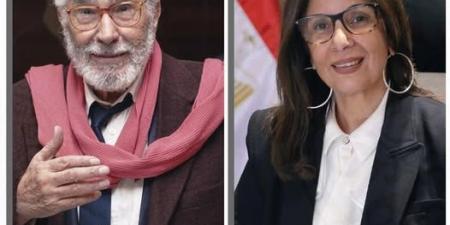 بعد
دخوله
المستشفى..
وزيرة
الثقافة
تتابع
الحالة
الصحية
للفنان
عبد
الرحمن
أبو
زهرة