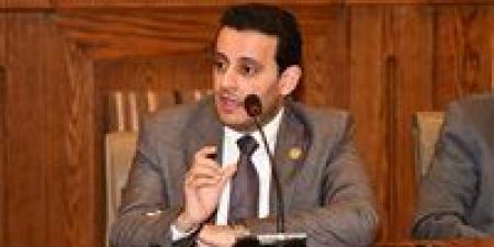 أحمد
      سمير
      لـ
      تحيا
      مصر:
      هدنة
      الحرب
      أعادت
      الثقة
      للأسواق..
      ولن
      يعود
      الدولار
      لمستوياته
      السابقة
      إلا
      باتفاق
      سلام
      نهائي