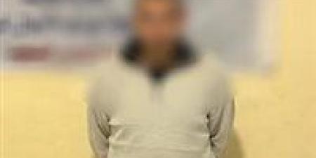 ضبط
شخص
تخصص
في
النصب
على
عملاء
البنوك
بالمنيا