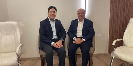 نواب
      دمياط
      يواصلون
      لقاءاتهم
      مع
      العاملين
      بقطاع
      الاستزراع
      السمكي
      لبحث
      تحديات
      الإيجارات
      والمشكلات
      الفنية