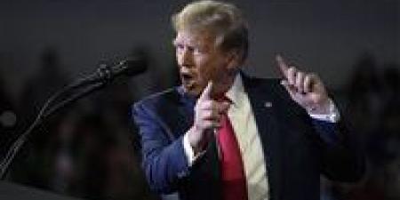 ترامب:
أي
إيراني
يطلق
النار
علينا
أو
على
سفن
سلمية
سيتم
نسفه
وإرساله
إلى
الجحيم