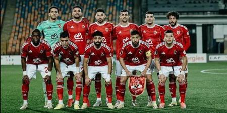 توروب
يمنح
لاعبي
الأهلي
راحة
4
ايام
من
التدريبات
بعد
الفوز
على
سموحة