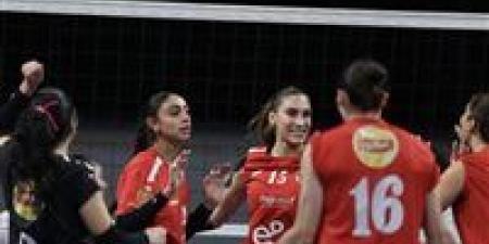 «سيدات
      طائرة
      الأهلي»
      يواجه
      «مصنع
      الكحول
      الإثيوبي»
      في
      افتتاح
      بطولة
      إفريقيا