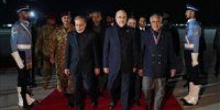 مفاجأة
      إسلام
      آباد..
      قاليباف
      يخطف
      الأنظار
      الأمريكية