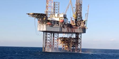 بتروجلف
      تضيف
      10
      آلاف
      برميل
      يوميًا
      لإنتاجها
      بخليج
      السويس
      وتسجل
      أعلى
      معدل
      في
      تاريخها