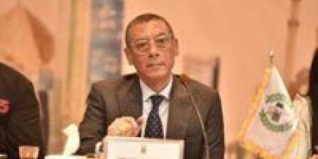 ياسر
قمر
يشيد
بدعم
جوهر
نبيل
لتطوير
اتحاد
الطائرة
والمنتخب
الوطني