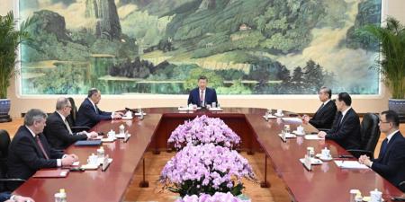 شي
      يثمن
      استقرار
      العلاقات
      بين
      موسكو
      وبكين..
      لافروف:
      مستعدون
      لتعويض
      نقص
      موارد
      الطاقة
      لدي
      الصين