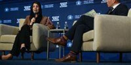 وزيرة
إماراتية:
يجب
ألا
يخضع
مضيق
هرمز
لسيطرة
أي
طرف..
وإعادة
فتحه
أولوية