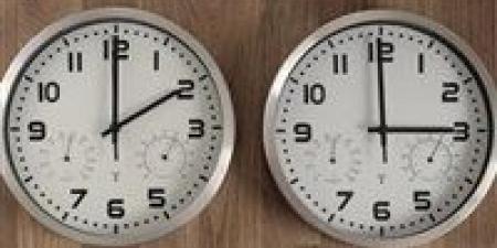 موعد
      تطبيق
      التوقيت
      الصيفي
      2026
      في
      مصر
      وطريقة
      تغيير
      الساعة
      رسميًا