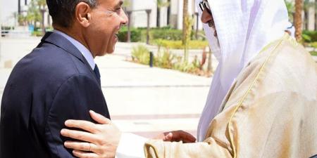 وزير
      الخارجية
      لـ
      نظيره
      الكويتي:
      أمن
      الكويت
      جزء
      لا
      يتجزأ
      من
      أمن
      مصر