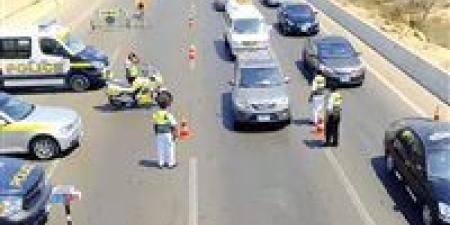 خلال
      24
      ساعة..
      105
      آلاف
      مخالفة
      مرورية
      و54
      حالة
      تعاطٍ
      بمختلف
      المحافظات