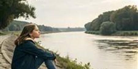 "العزلة
      المؤقتة"..
      لماذا
      تختارها
      الفتيات
      بعض
      الوقت
      ؟