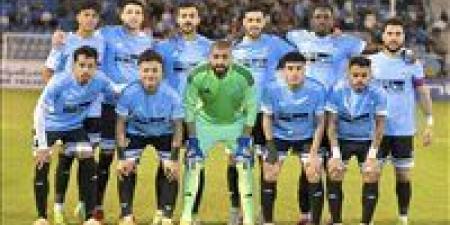 التشكيل
      الرسمي
      لفريق
      غزل
      المحلة
      أمام
      كهرباء
      الإسماعيلية
      في
      الدوري
      الممتاز