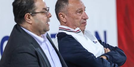 محمود
      الخطيب
      يحضر
      ودية
      الأهلي
      وزد
      على
      ستاد
      مختار
      التتش
      (صور)