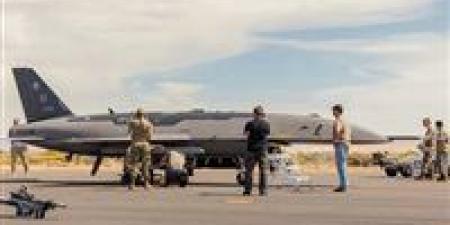 الجيش
      الأمريكي
      يختبر
      المسيّرة
      القتالية
      ذاتية
      التشغيل
      YFQ-44A