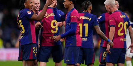 برشلونة
      ضد
      سلتا
      فيغو..
      هانز
      فليك
      يعلن
      تشكيل
      برشلونة
      الرسمي
      ضد
      سيلتا
      فيجو
      في
      الدوري
      الإسباني